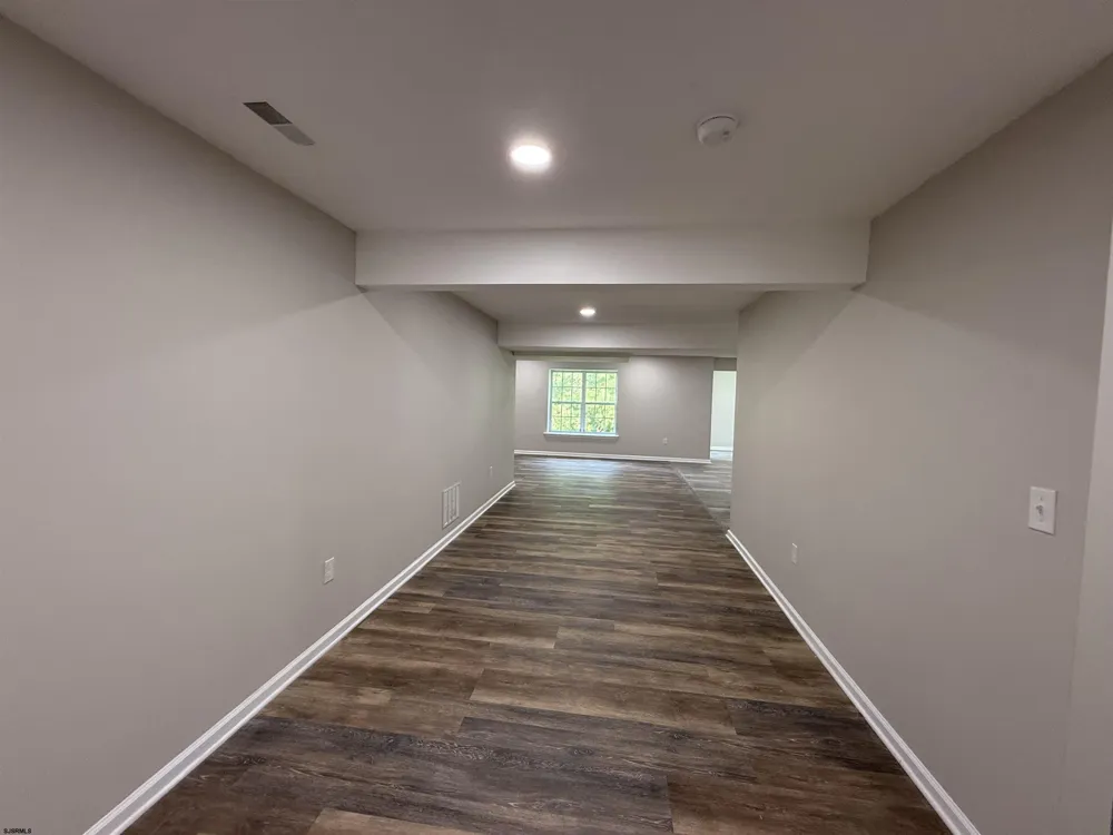 98 Gasko Mays Landing, NJ 08330