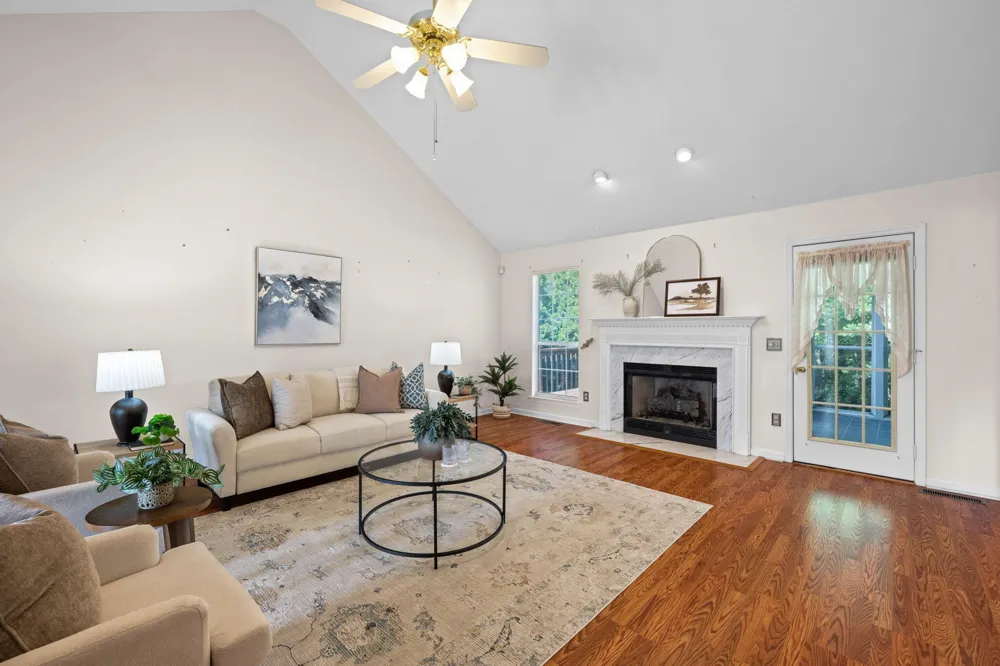 8837 River Cove Drive Harrison, TN 37341