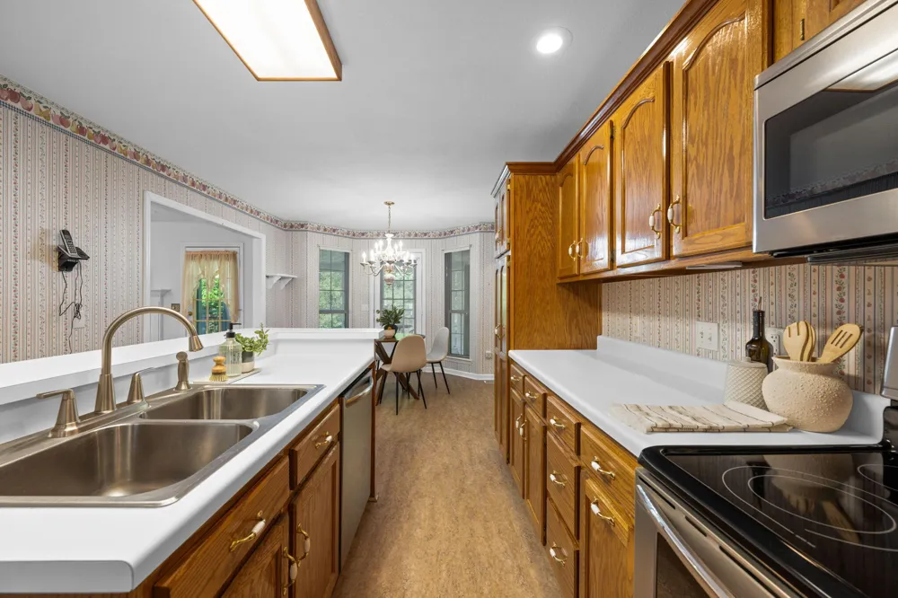 8837 River Cove Drive Harrison, TN 37341
