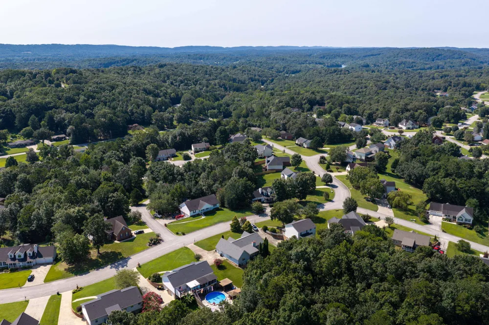 8837 River Cove Drive Harrison, TN 37341