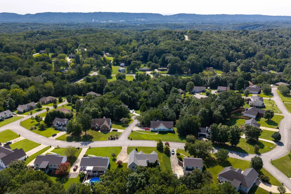 8837 River Cove Drive Harrison, TN 37341