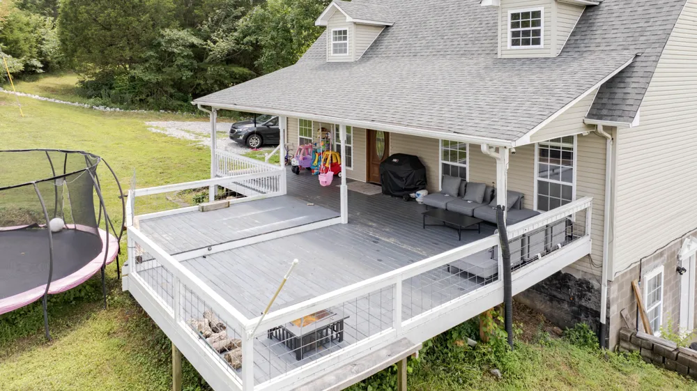 290 J L Davis Lane Evensville, TN 37332
