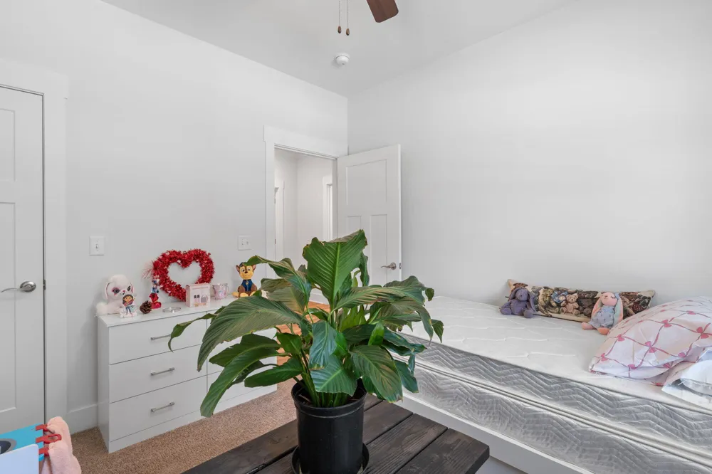 6523 Long Horn Street Birchwood, TN 37308