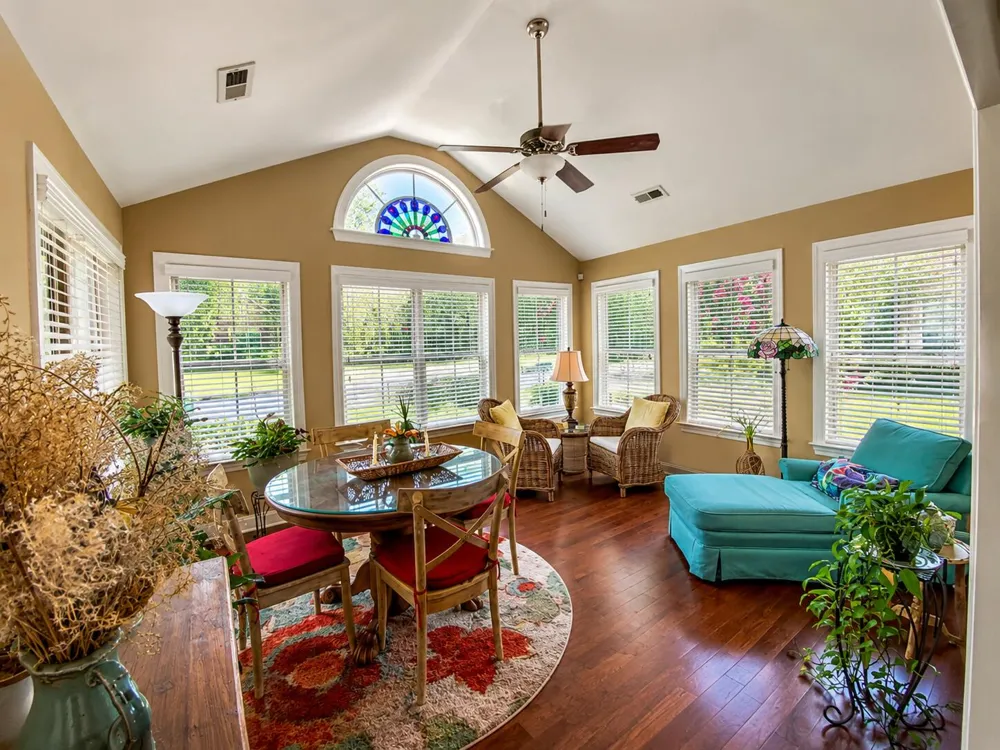 1663 Sedgefield Drive Ooltewah, TN 37363