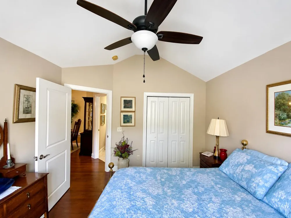 1663 Sedgefield Drive Ooltewah, TN 37363