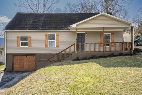 3336 Parker Lane