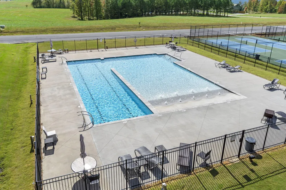 815 River Bluffs Drive Jasper, TN 37347
