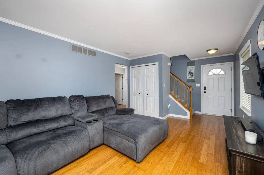 8949 Sunflower Drive Whitmore Lake, MI 48189