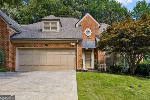 440 Greenlaurel DR