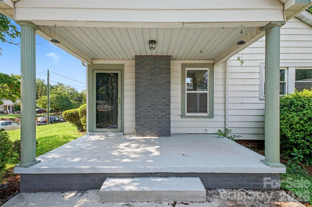 810 S Bostian Street China Grove, NC 28023