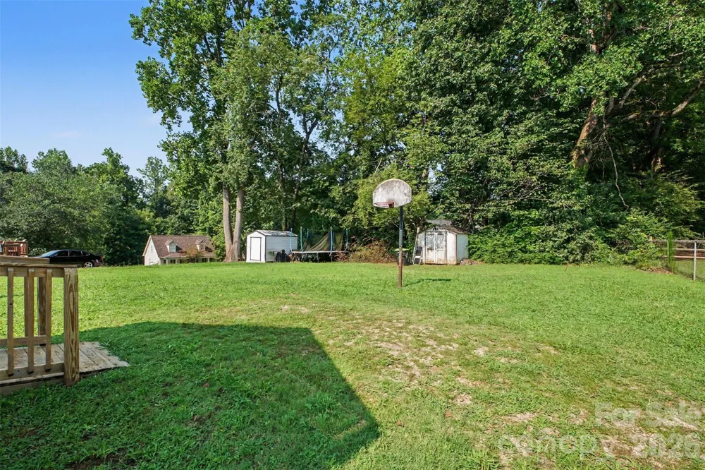 810 S Bostian Street China Grove, NC 28023