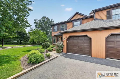 18 Estate Road