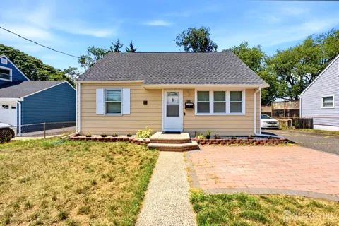 2697 Woodbridge Avenue