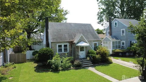 18 Cypress Street
