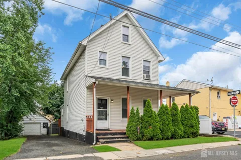 372 Prospect Street
