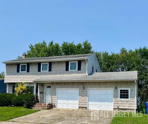 204 MARLIN DRIVE