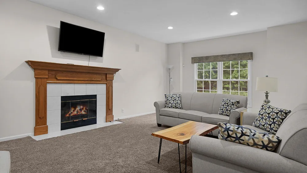 155 Summer Wind Holland, MI 49424