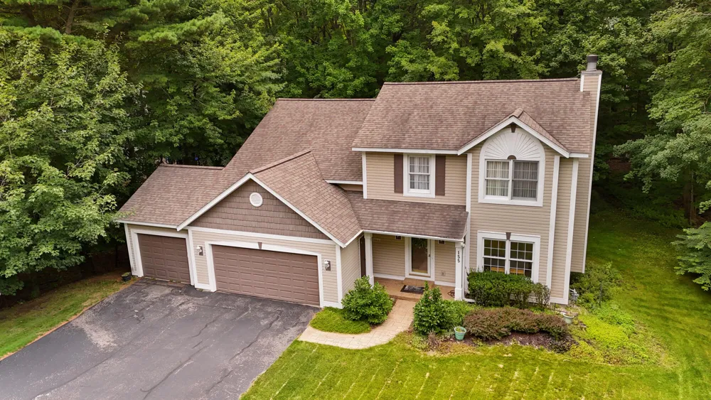 155 Summer Wind Holland, MI 49424