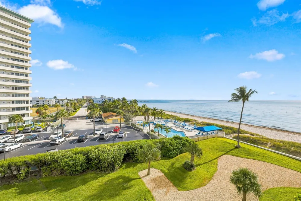 3900 Ocean Drive #4B Lauderdale By The Sea, FL 33308