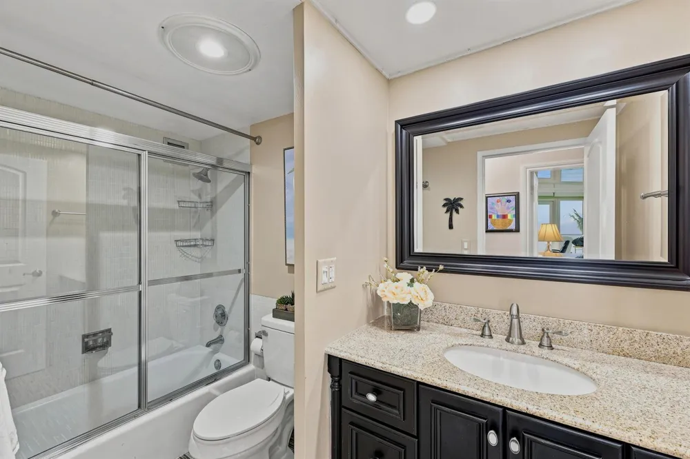 3900 Ocean Drive #4B Lauderdale By The Sea, FL 33308