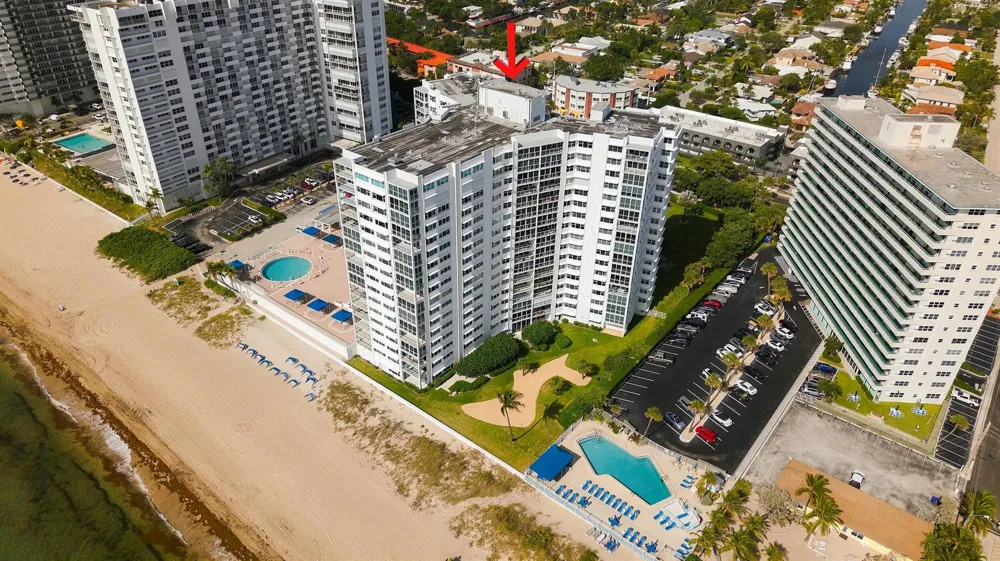 3900 Ocean Drive #4B Lauderdale By The Sea, FL 33308