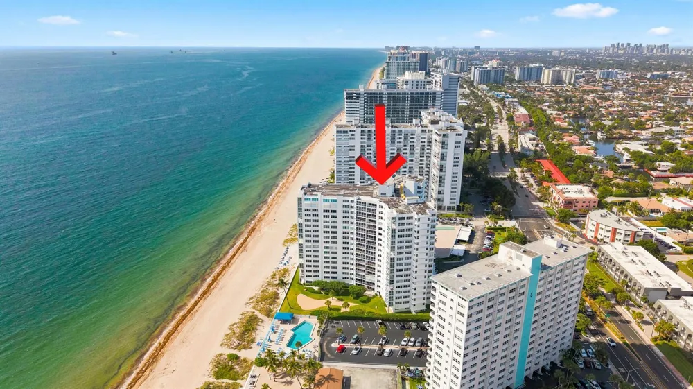 3900 Ocean Drive #4B Lauderdale By The Sea, FL 33308