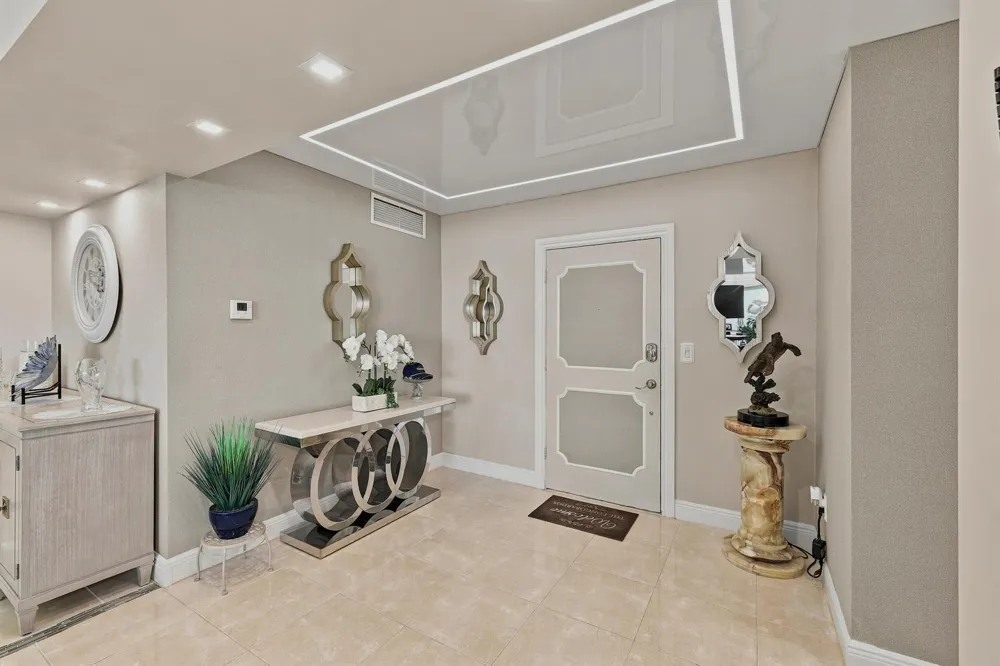 3900 Ocean Drive #4B Lauderdale By The Sea, FL 33308