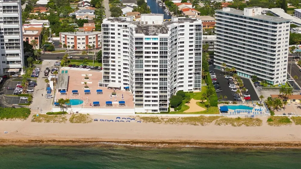 3900 Ocean Drive #4B Lauderdale By The Sea, FL 33308