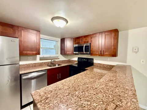 700 SW 81st Avenue #1A
