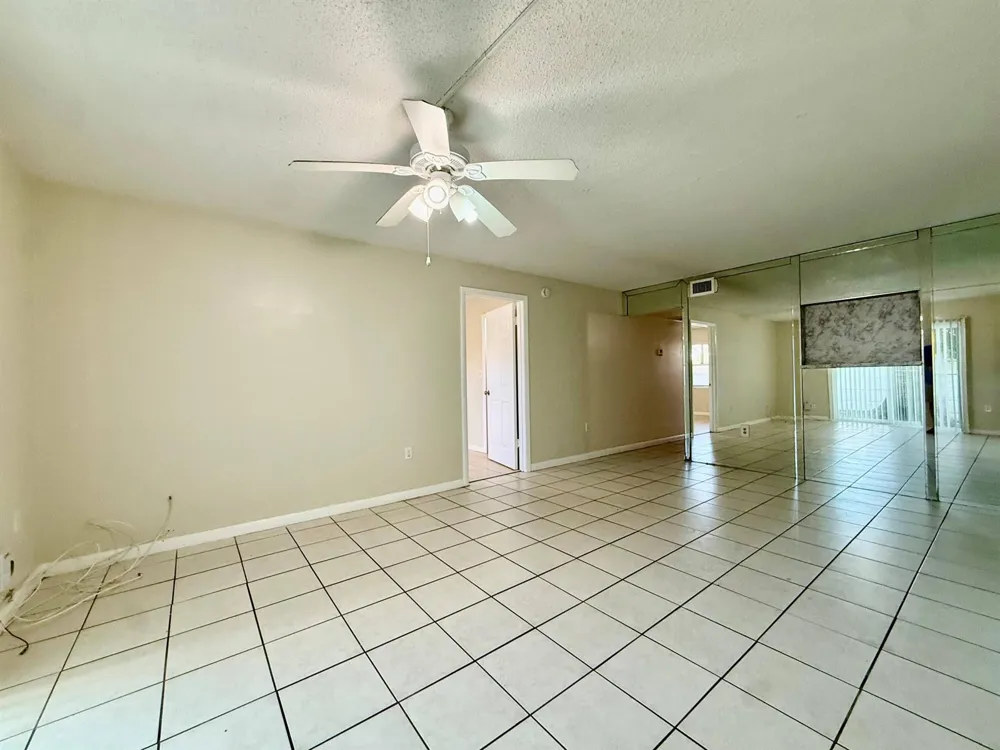700 SW 81st Avenue #1A North Lauderdale, FL 33068
