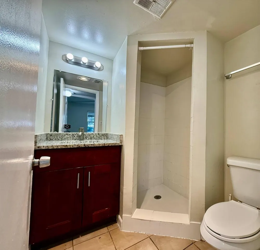 700 SW 81st Avenue #1A North Lauderdale, FL 33068