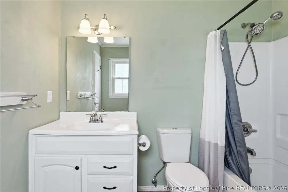 3724 Masters Drive Hope Mills, NC 28348