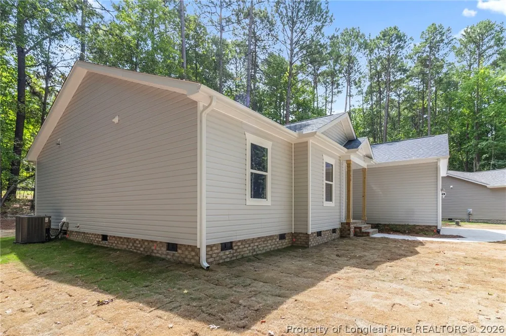 1766 Quince Loop Sanford, NC 27332