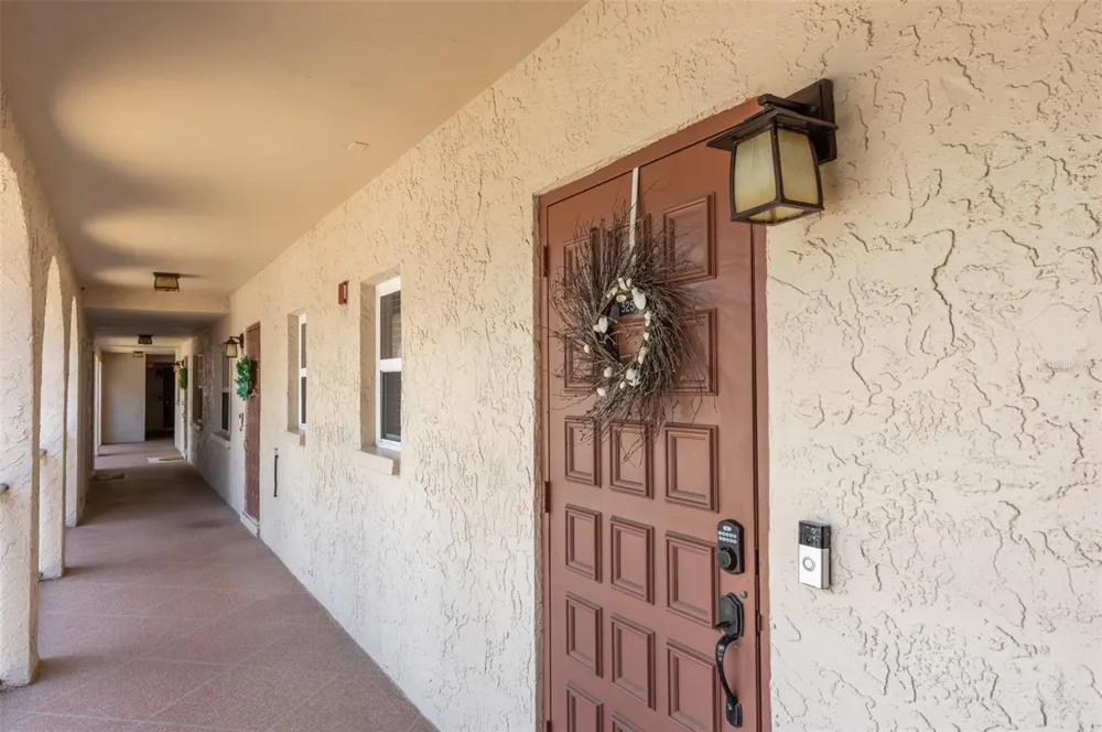 9700 STARKEY ROAD #325 Seminole, FL 33777