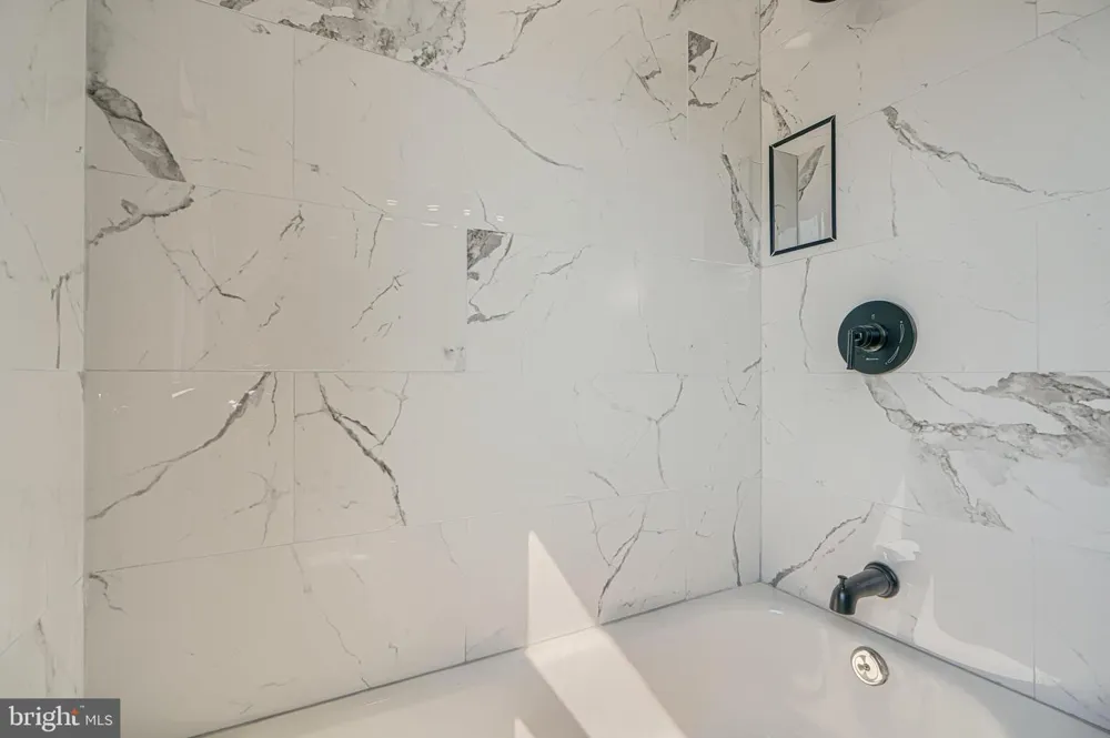 2322 DRUID PARK DRIVE Baltimore, MD 21215