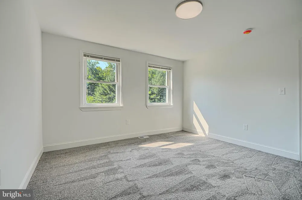 2322 DRUID PARK DRIVE Baltimore, MD 21215