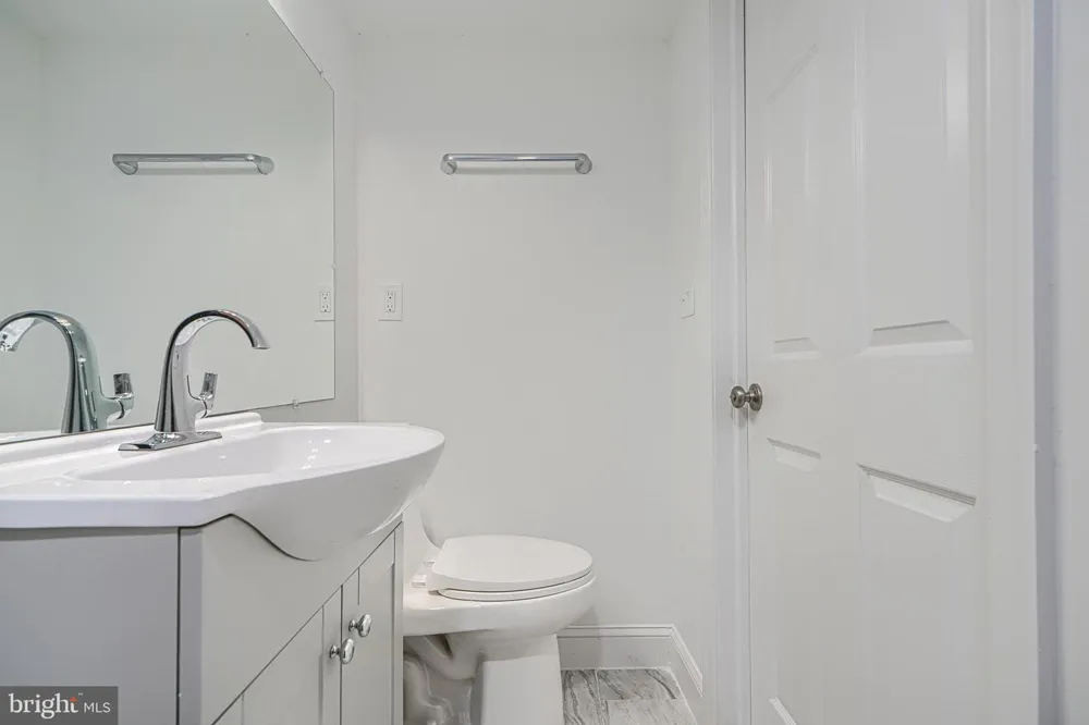 2322 DRUID PARK DRIVE Baltimore, MD 21215
