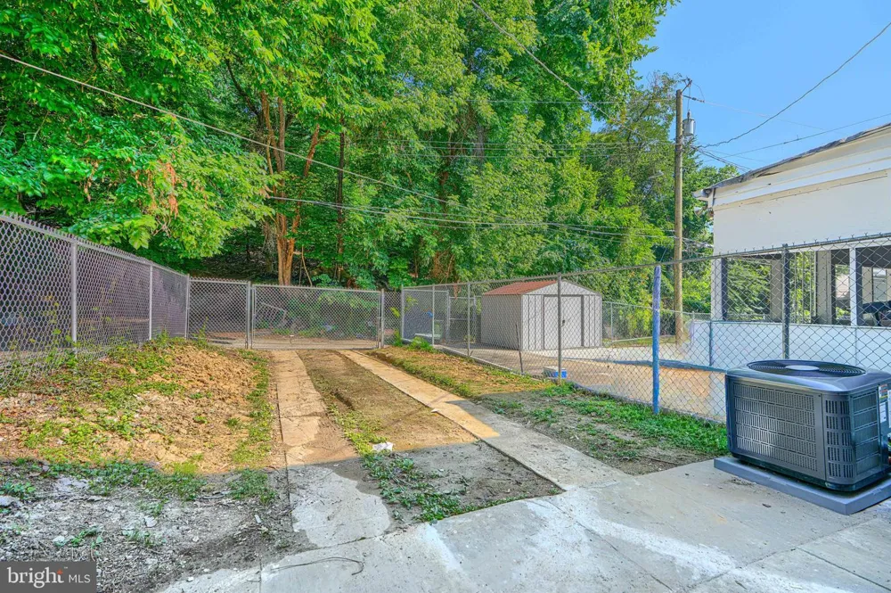 2322 DRUID PARK DRIVE Baltimore, MD 21215