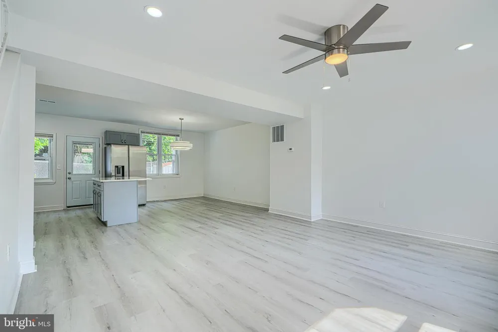 2322 DRUID PARK DRIVE Baltimore, MD 21215
