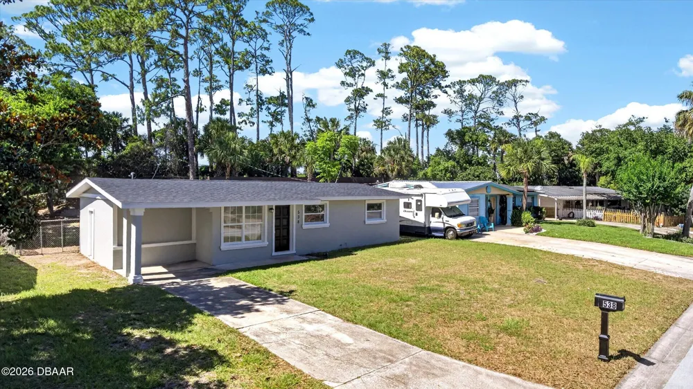 538 Brook Circle South Daytona, FL 32119