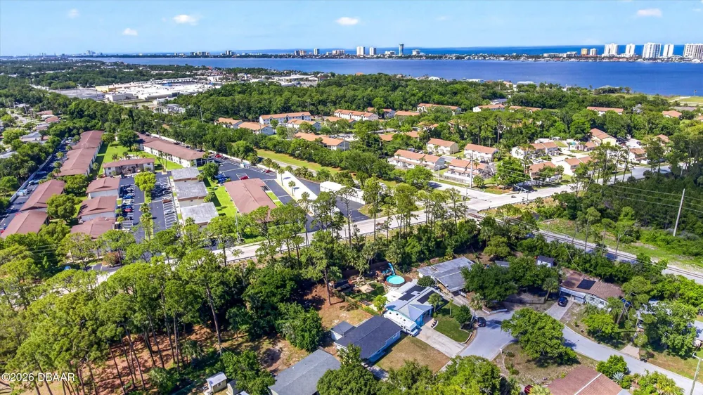 538 Brook Circle South Daytona, FL 32119