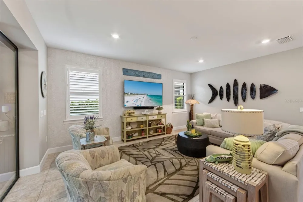 7608 VIOLA LOOP Bradenton, FL 34202