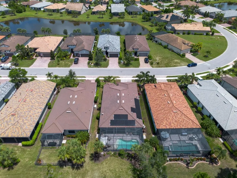 7608 VIOLA LOOP Bradenton, FL 34202