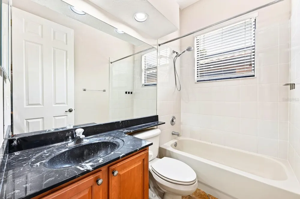 148 VERDE WAY Debary, FL 32713
