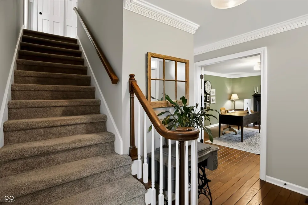1210 Governors Lane Zionsville, IN 46077