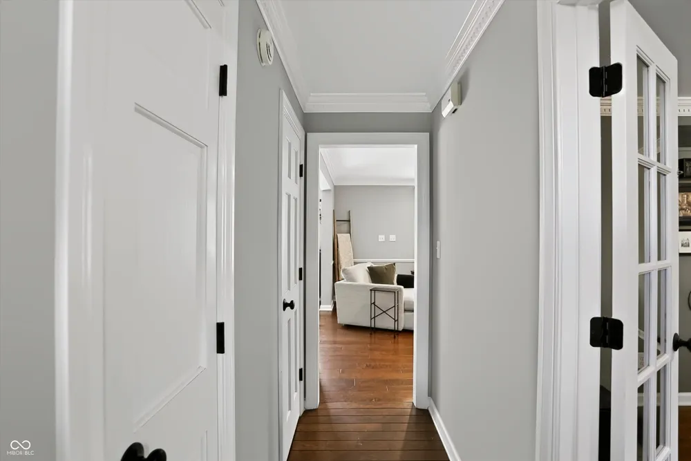 1210 Governors Lane Zionsville, IN 46077