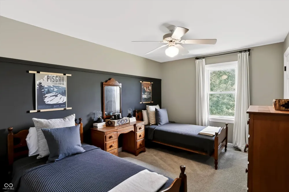 1210 Governors Lane Zionsville, IN 46077
