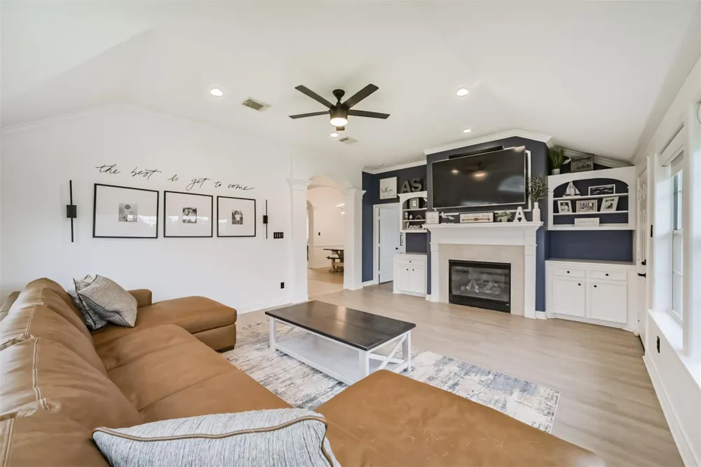 3536 Bayou Forest Drive La Porte, TX 77571