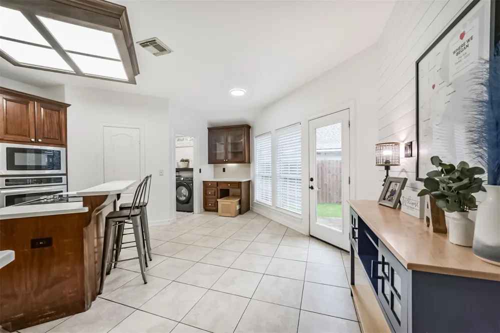 3536 Bayou Forest Drive La Porte, TX 77571