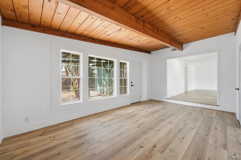 285 Hemlock Street Vacaville, CA 95688